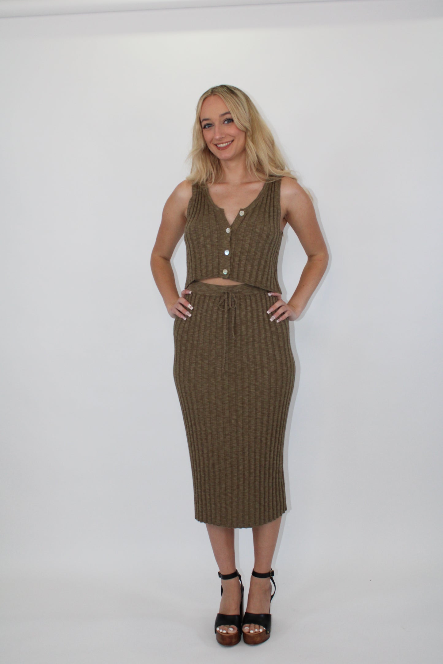 Willo Ribbed Midi Skirt