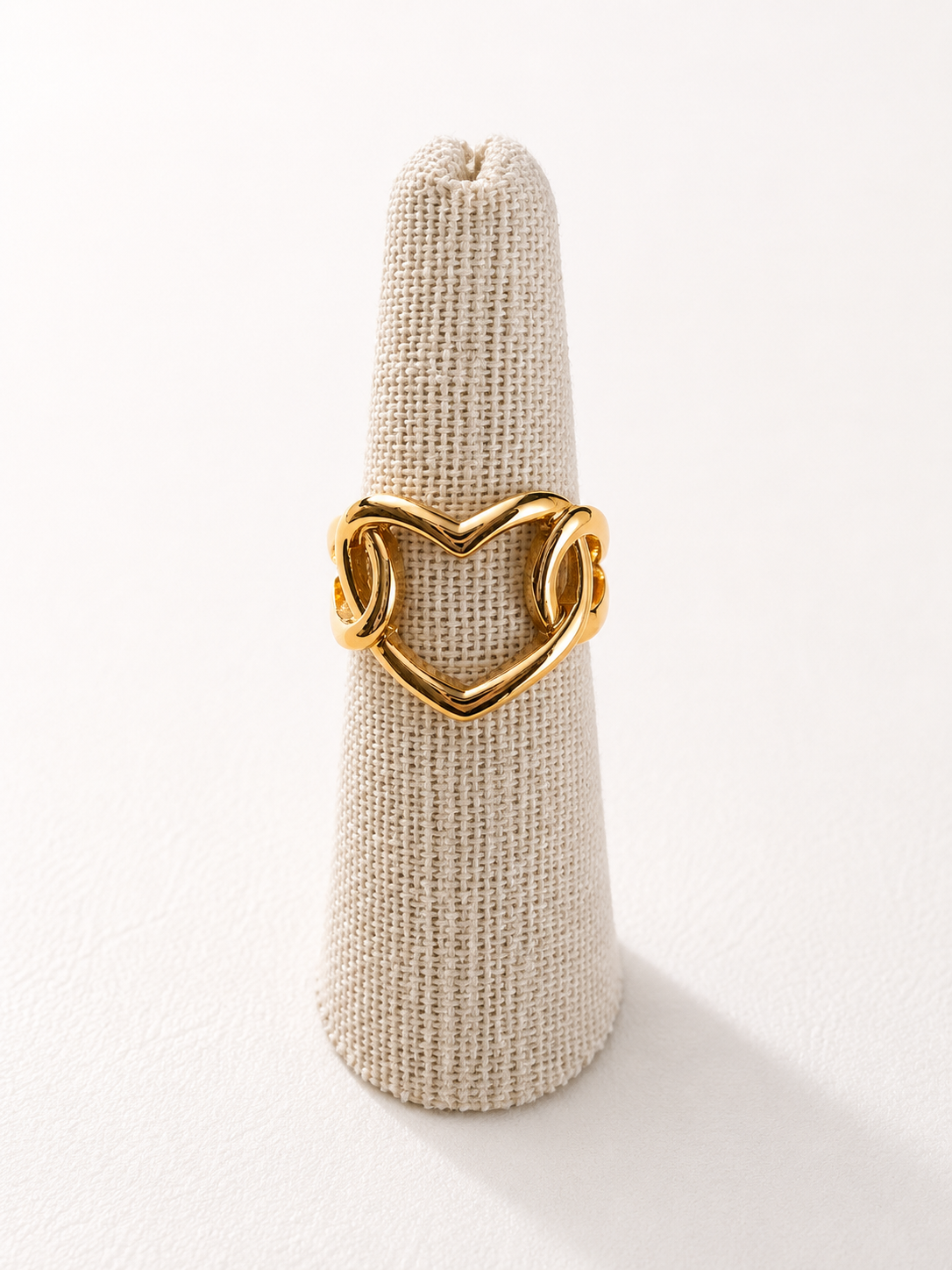 The Amour Ring