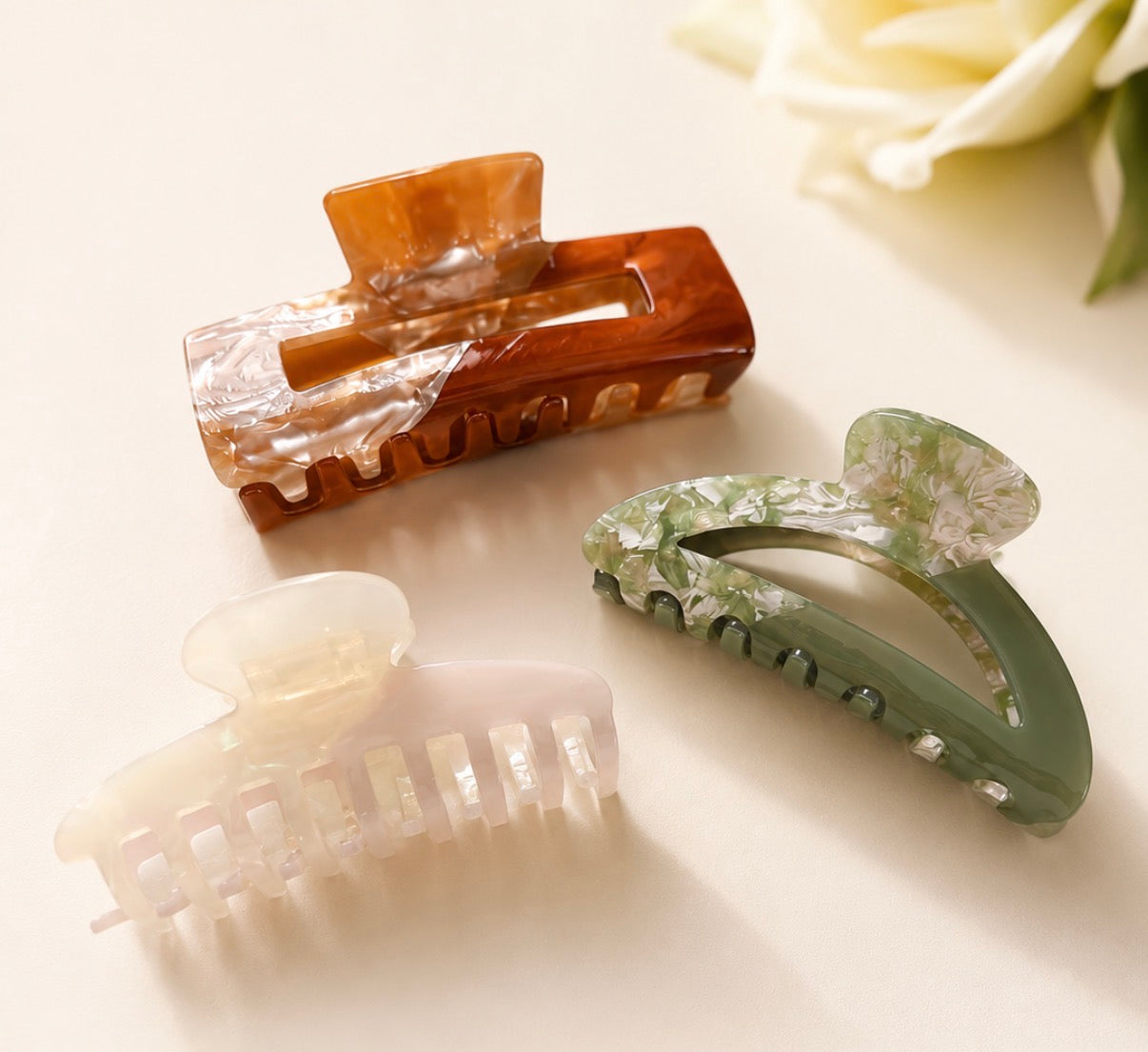 Large Claw Clips